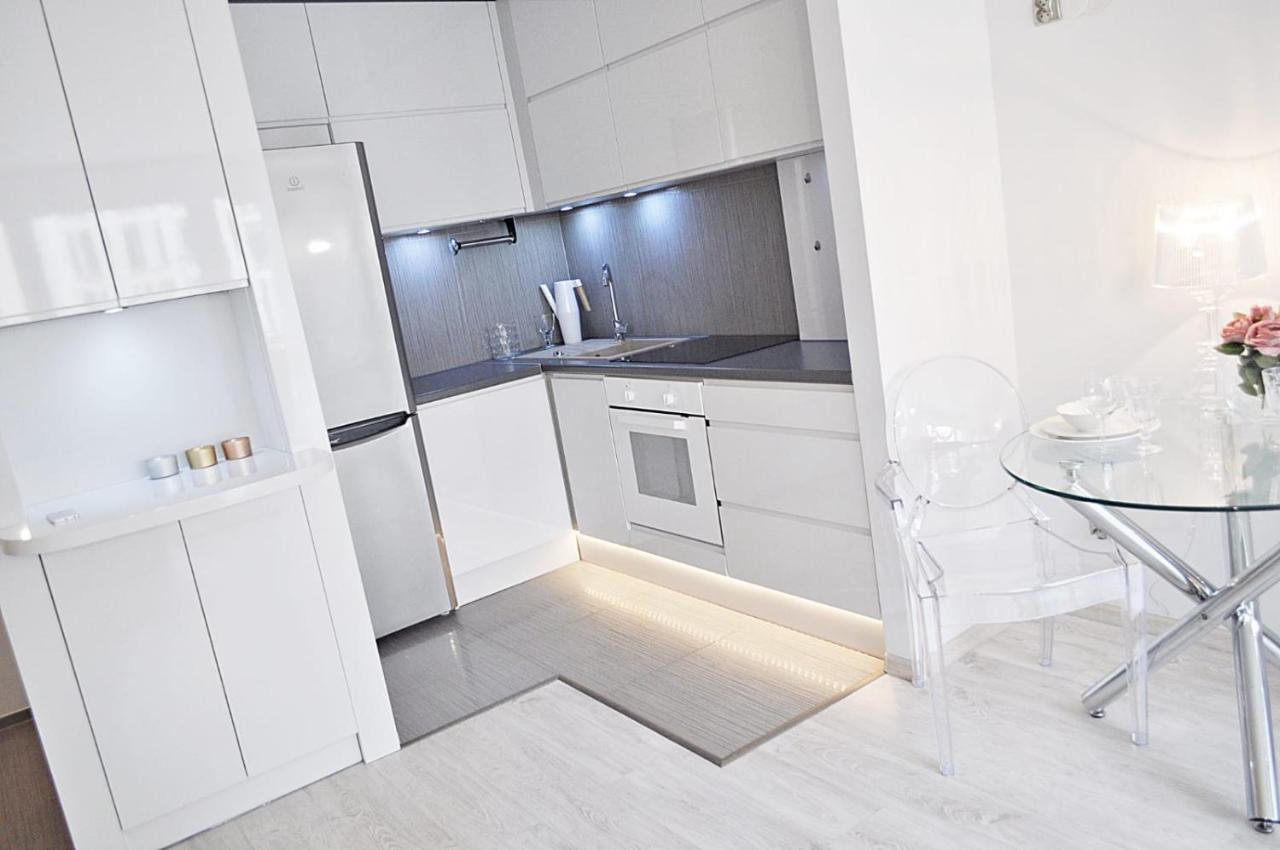 Golden View Apartment Varşovia Exterior foto
